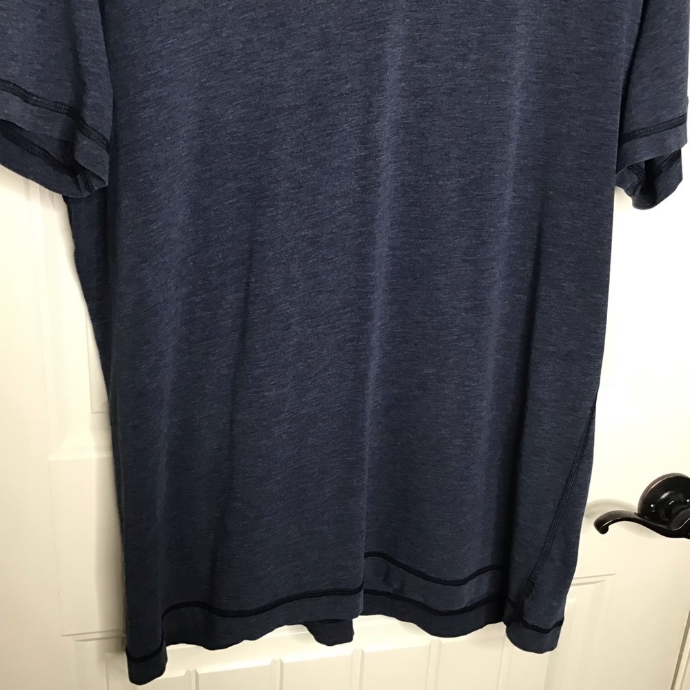 Lululemon V Neck Blue Short Sleeve T Shirt. - Picture 8 of 11